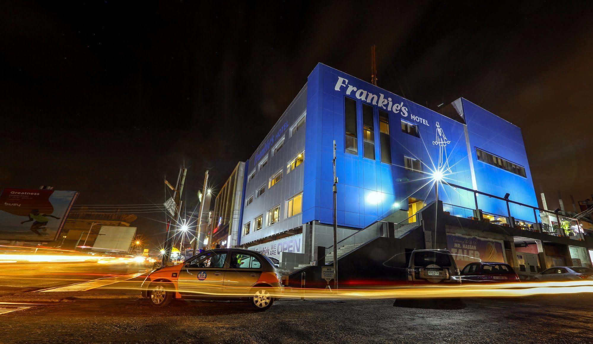 Frankie'S Foods And Rooms Accra Exteriér fotografie