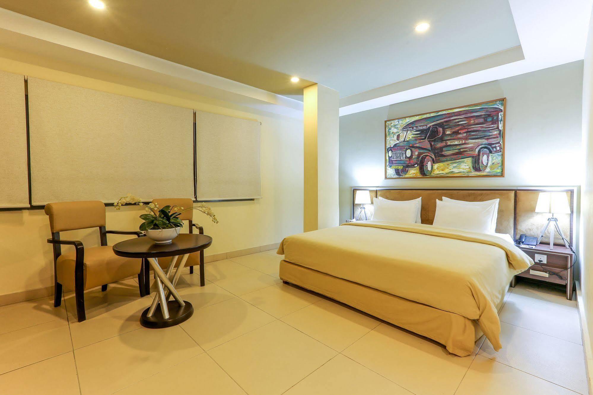 Frankie'S Foods And Rooms Accra Exteriér fotografie