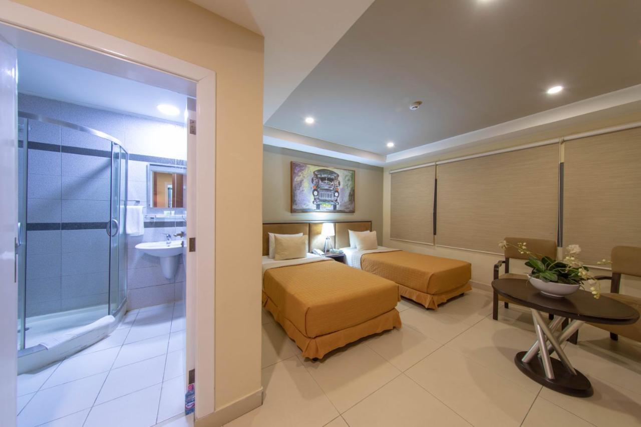 Frankie'S Foods And Rooms Accra Exteriér fotografie