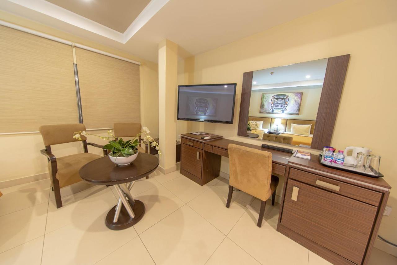 Frankie'S Foods And Rooms Accra Exteriér fotografie