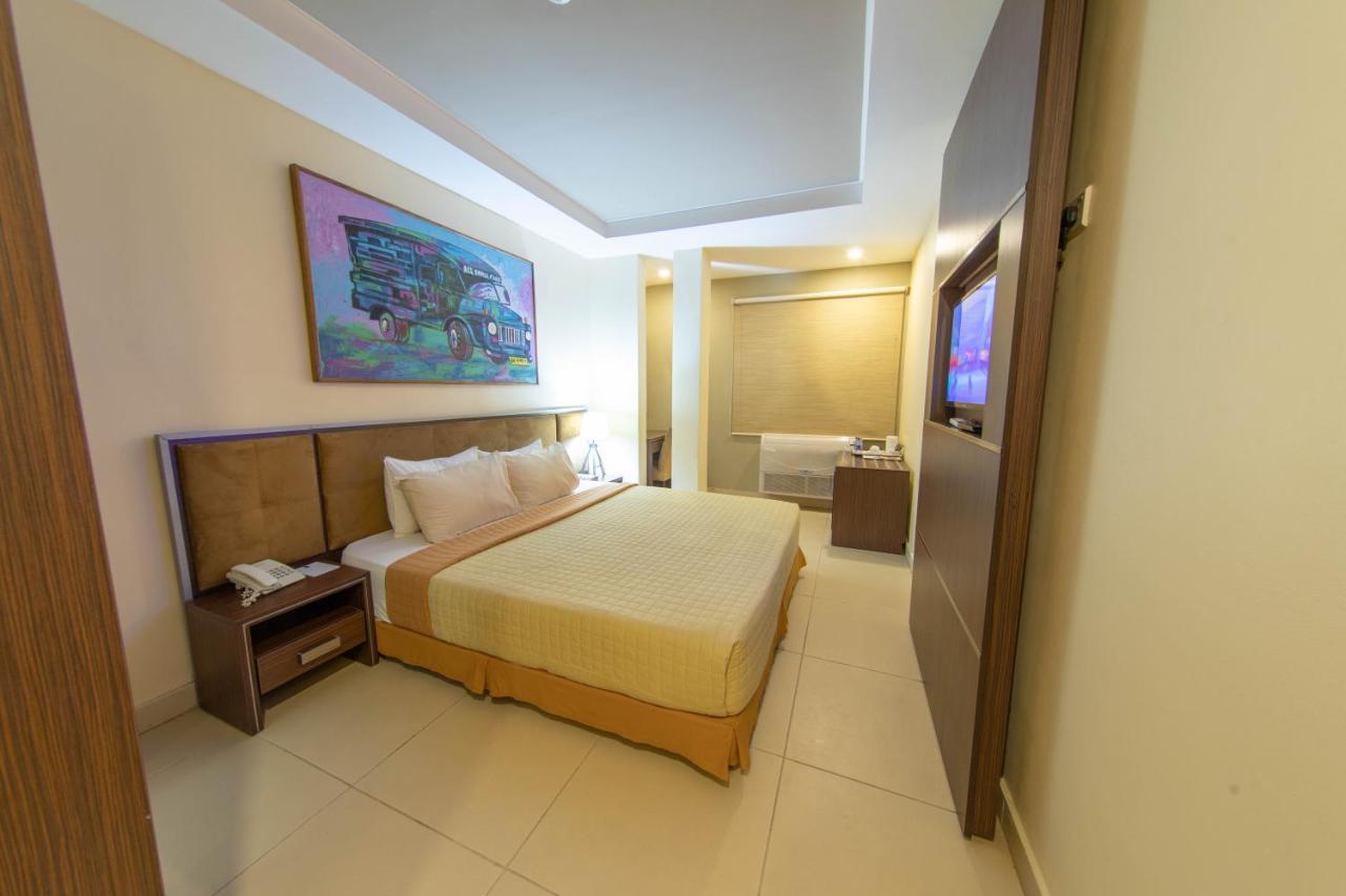 Frankie'S Foods And Rooms Accra Exteriér fotografie